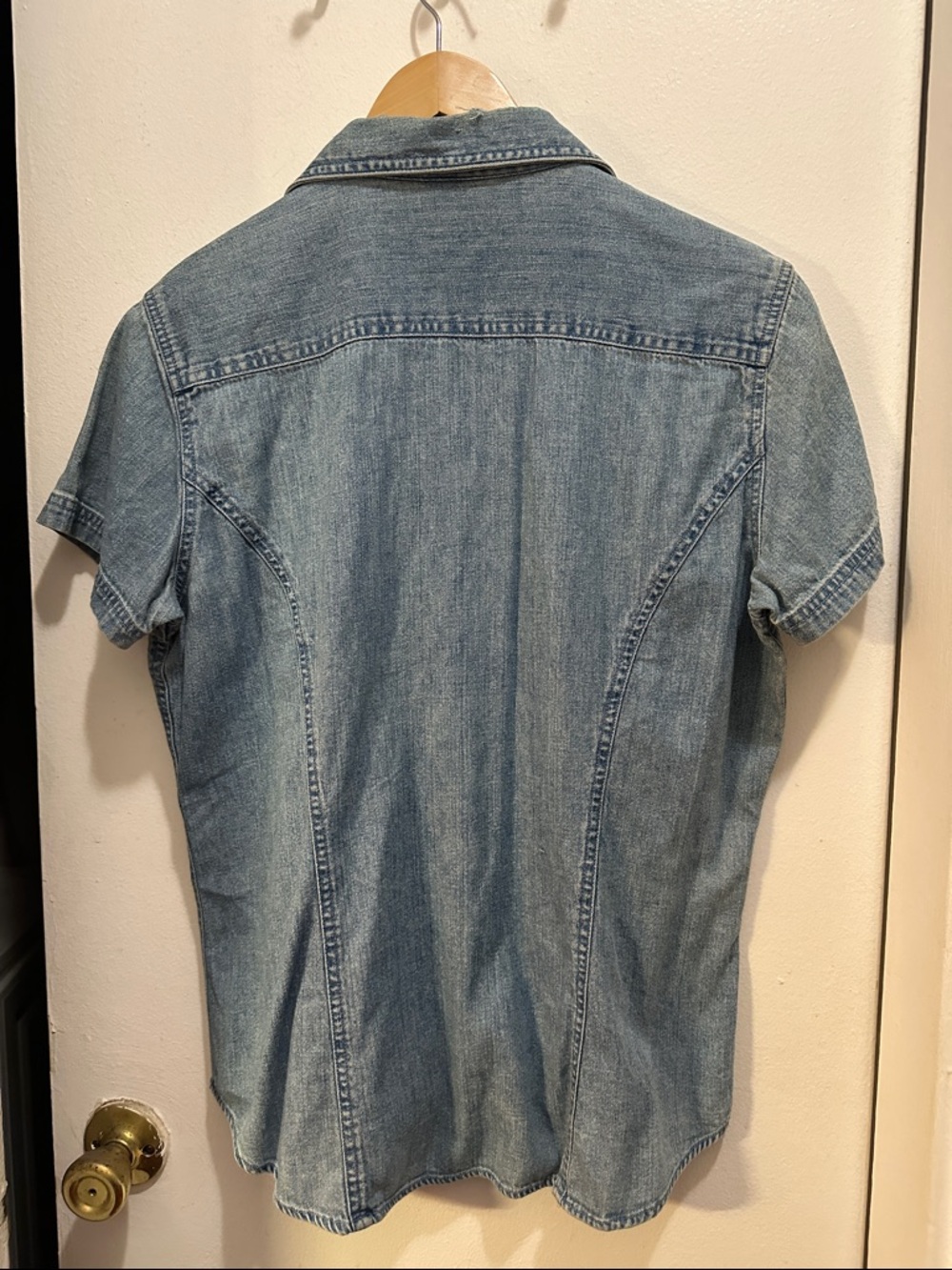 Warner Bros. Light Blue Denim Button-Down Shirt with Character Embroidery - Picture 3 of 5